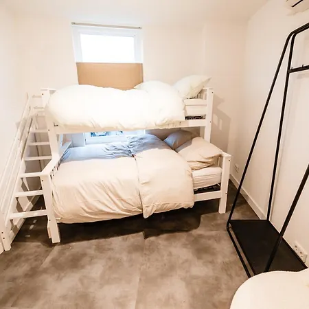 Reffel Apartment